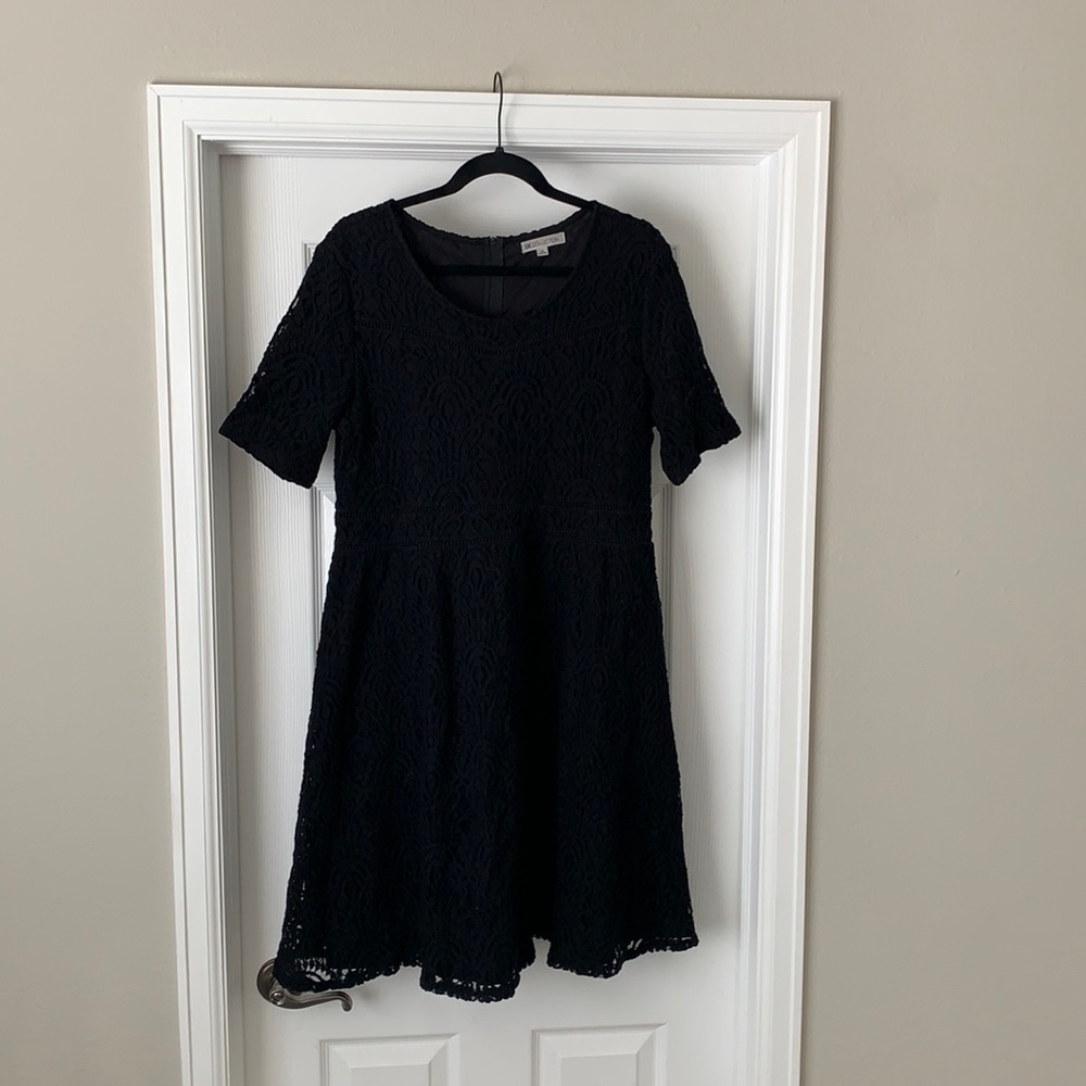 Black lace dress- XL